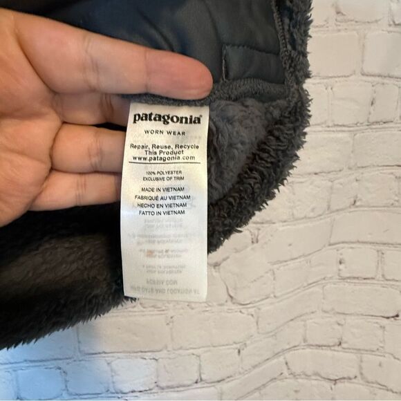 Patagonia Charcoal Gray Fleece Vest Zip-Up High Collar - Picture 5 of 5